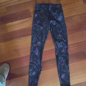 Lululemon leggings, size 4